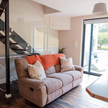 An Garaiste * רוסקרברי